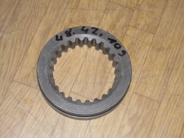 Muffe Schaltrad für Zapfwelle UTB 302